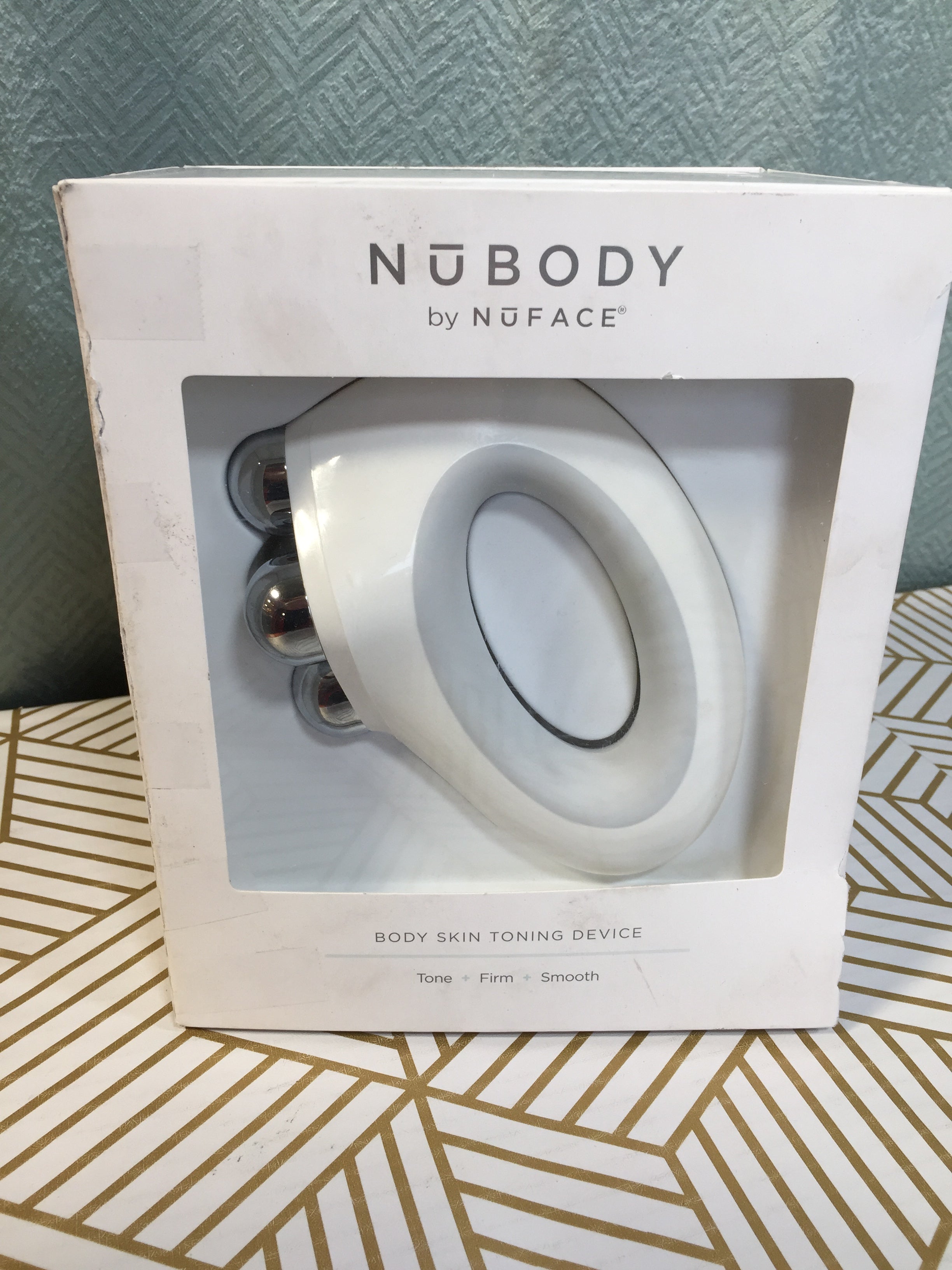 NuFace NuBody - Body Toning Device with Gel Primer (7690535469294)